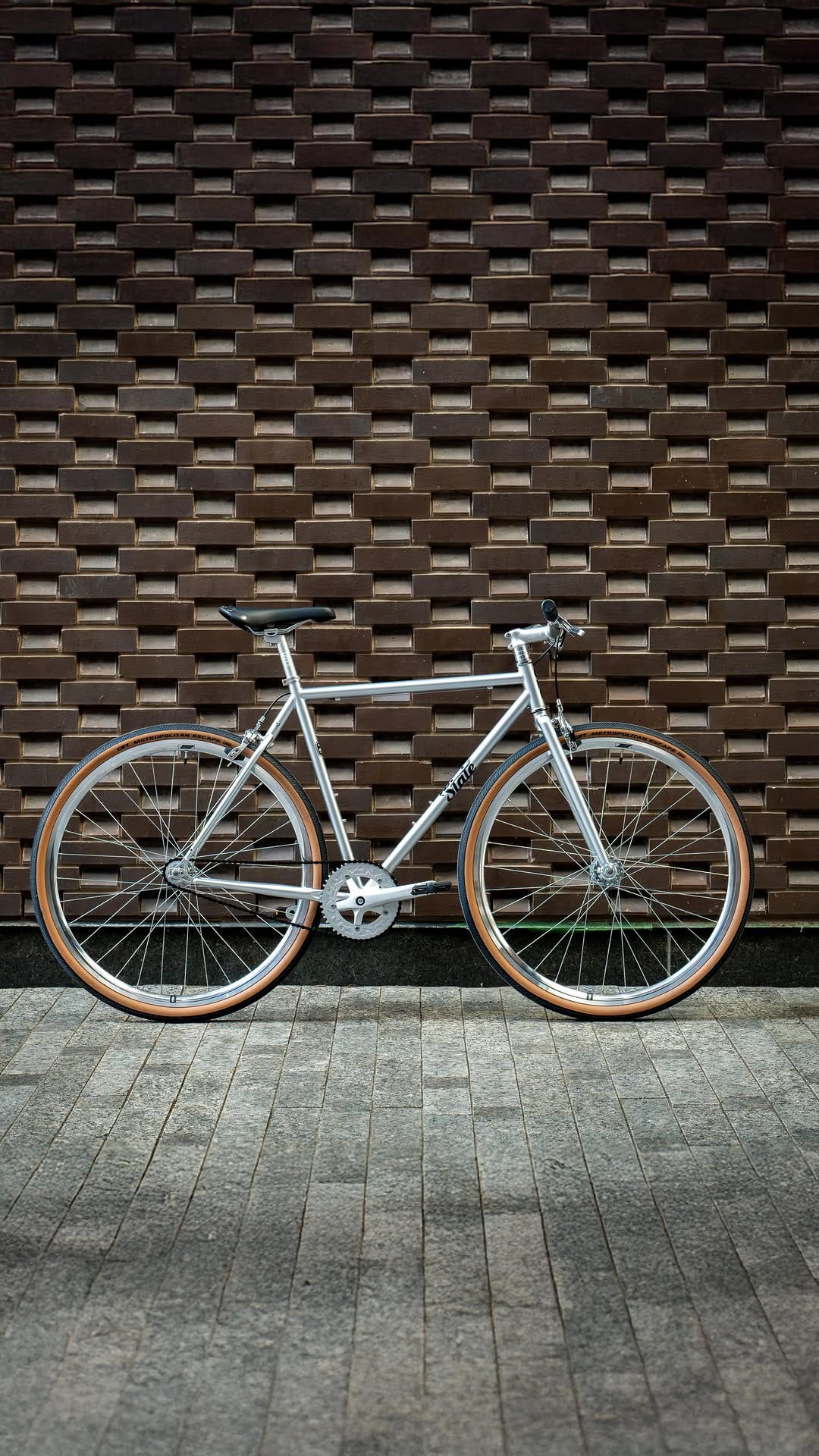 Post 5 by Fix Coffee + Bikes on Instagram (video)