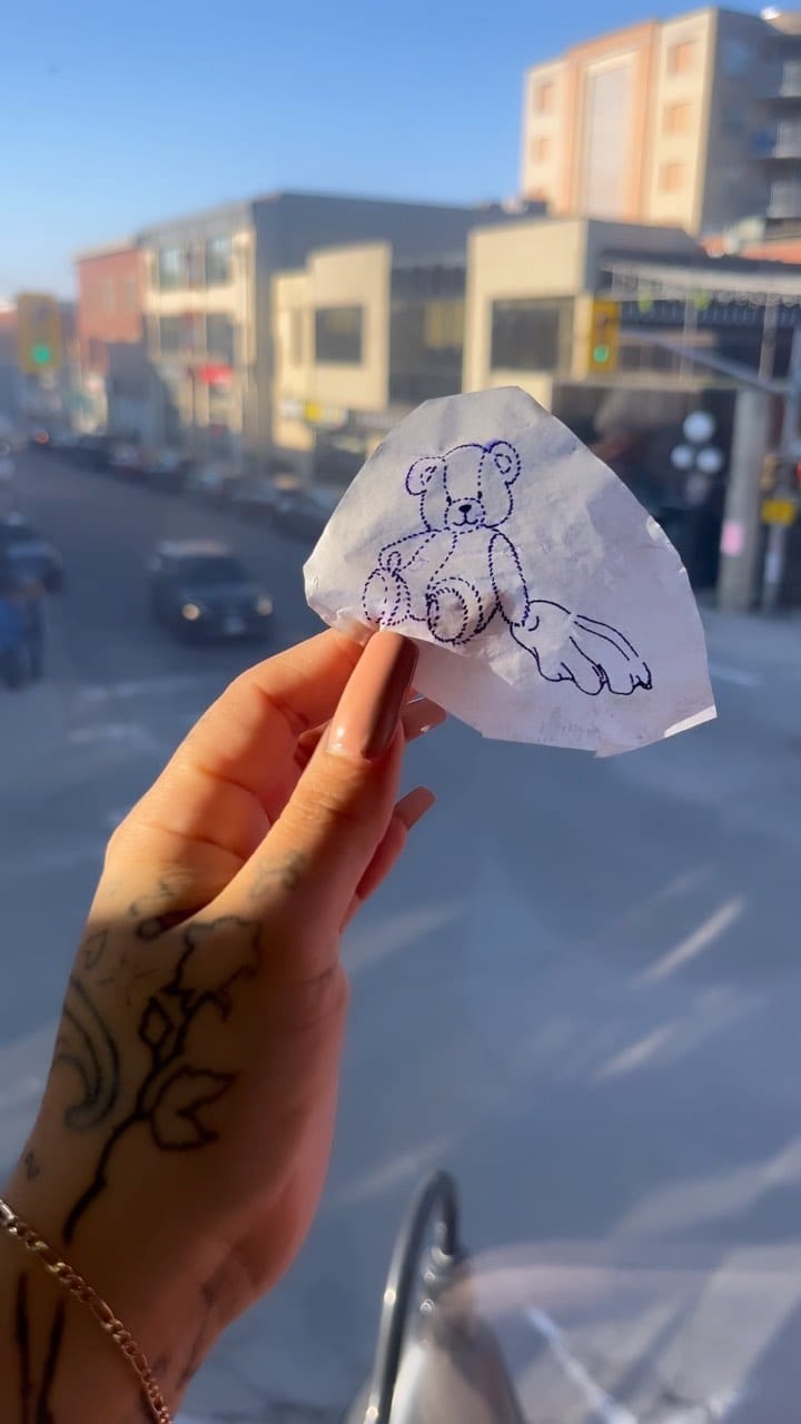 Post 10 by 𝕶𝖎𝖒𝖇𝖊𝖗𝖑𝖞 𝕷𝖔𝖕𝖊𝖟 🇸🇻🇨🇦 on Instagram (video)