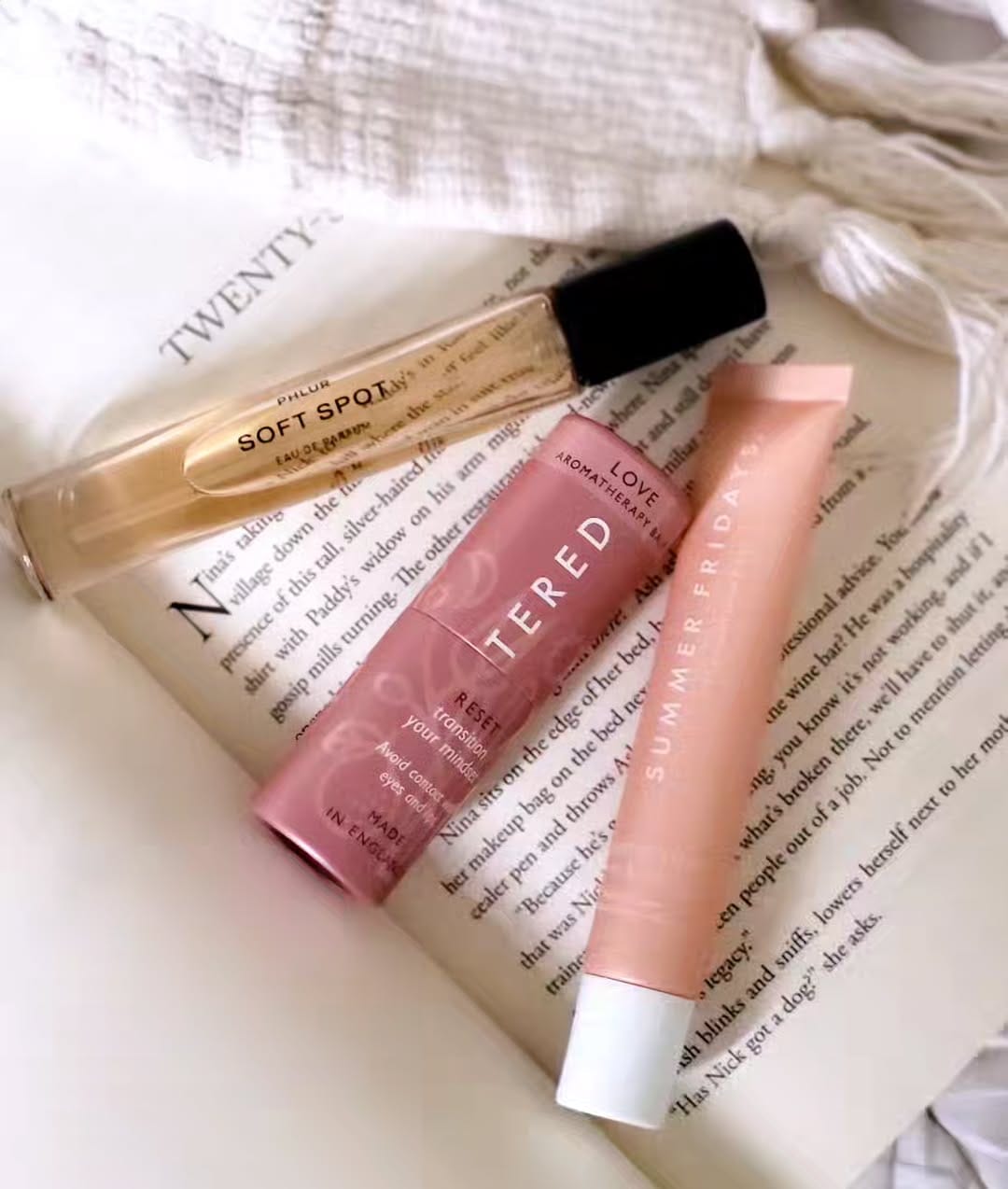 Post 8 by Andrea [Beauty Influencer] on Instagram (image)