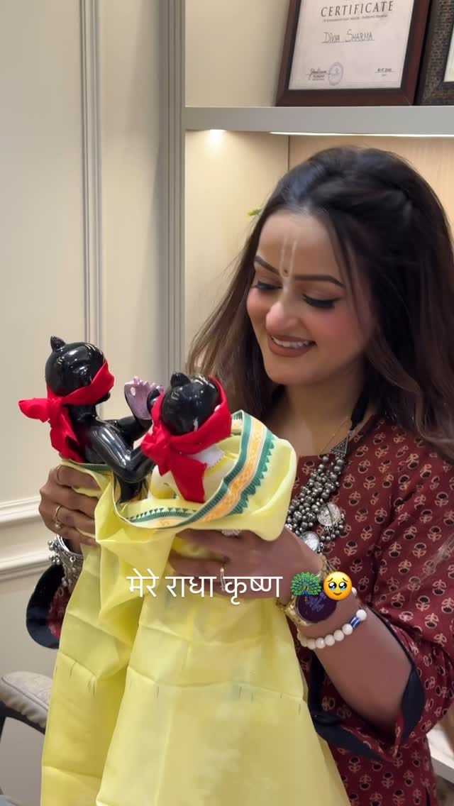 Post 9 by Divya on Instagram (video)