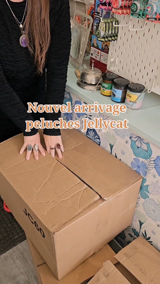 Post 6 by KitschÀ l'Os... ou pas on Instagram (video)