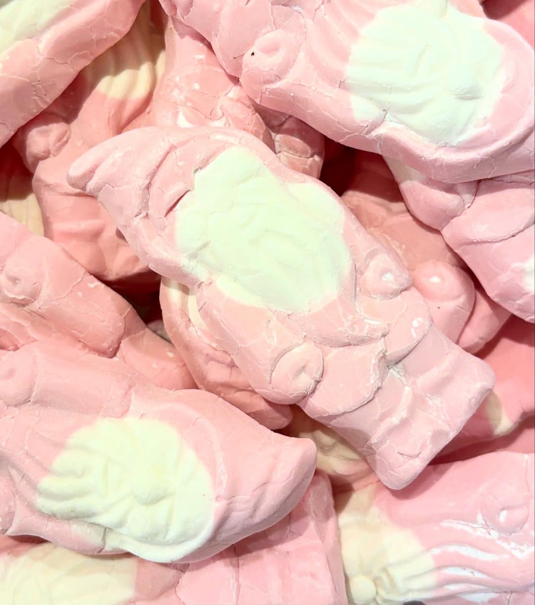 Post 9 by Karameller Candy Shop on Instagram (image)