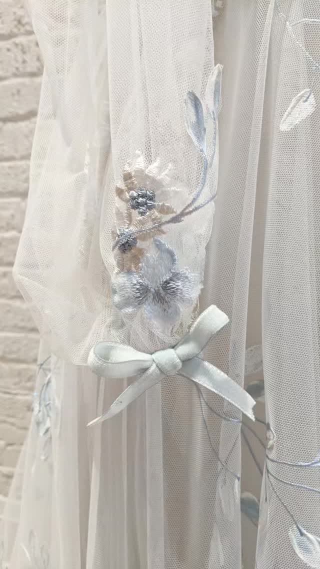 Post 1 by Catherine Langlois Custom Wedding Dresses on Instagram (video)