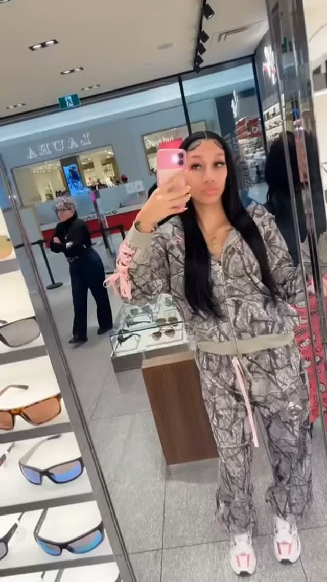 Post 9 by BanaSi CO🌬 on Instagram (video)