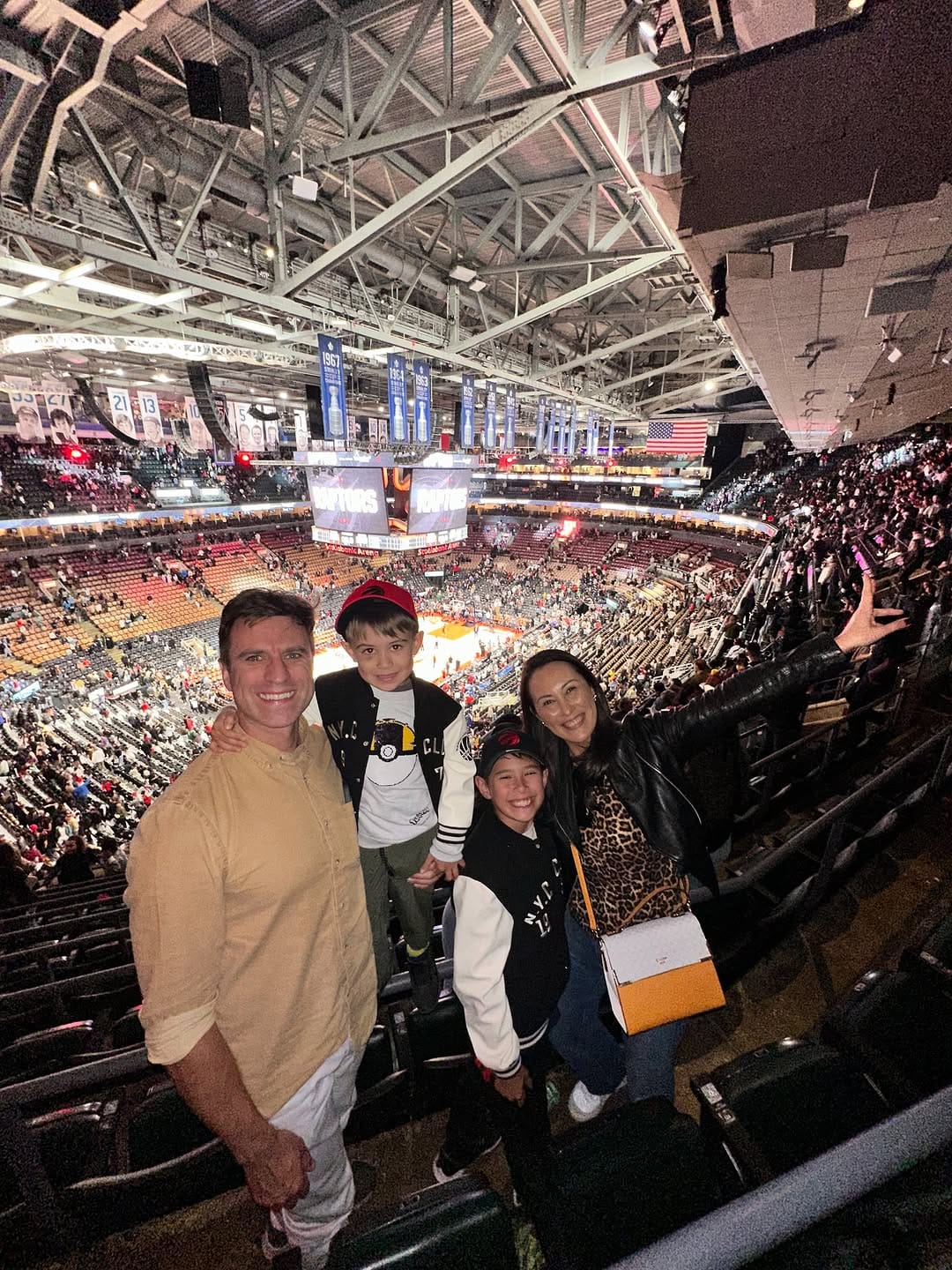 Post 8 by ɴᴀᴏᴍɪ ꜱ ᴡᴇʀɴʟɪ on Instagram (carousel)
