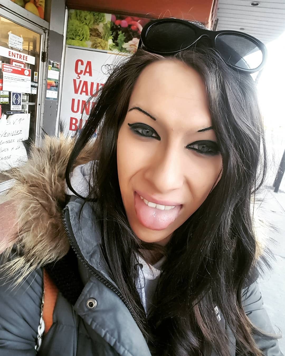 Post 1 by ts miley lee 💋 on Instagram (image)