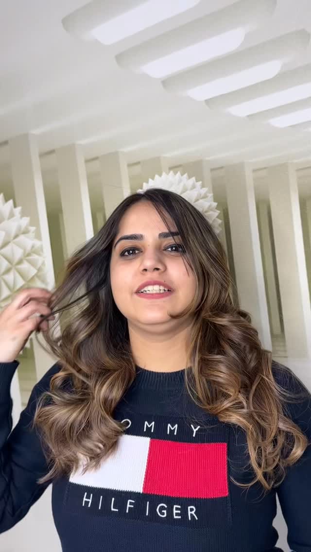 Post 8 by Indo Canada Salon & spa on Instagram (video)