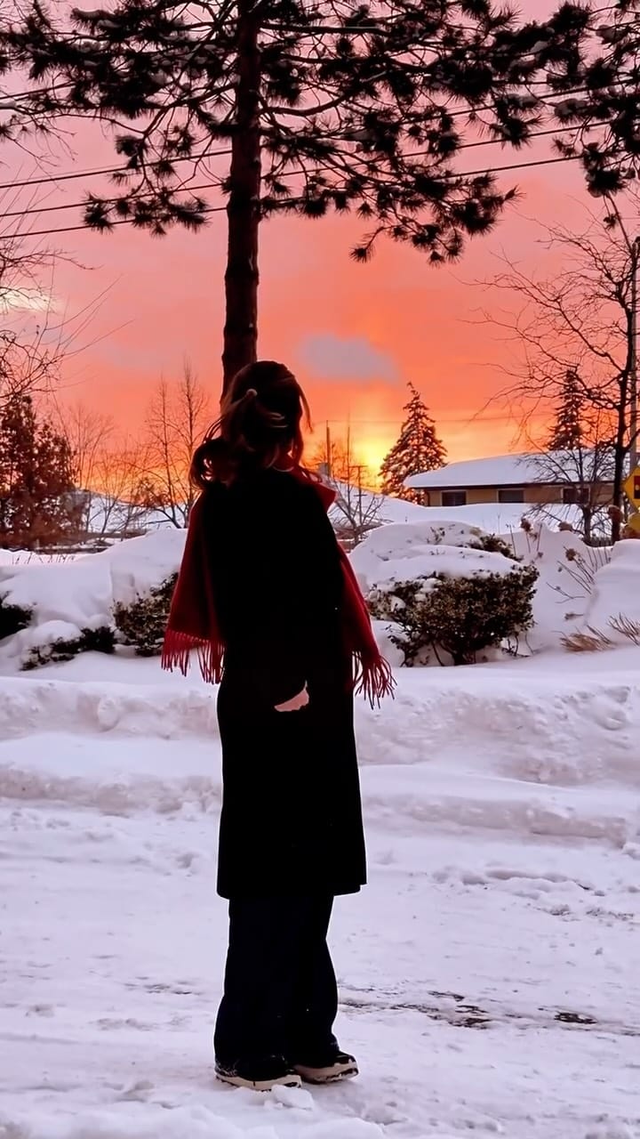 Post 4 by Aliza on Instagram (video)