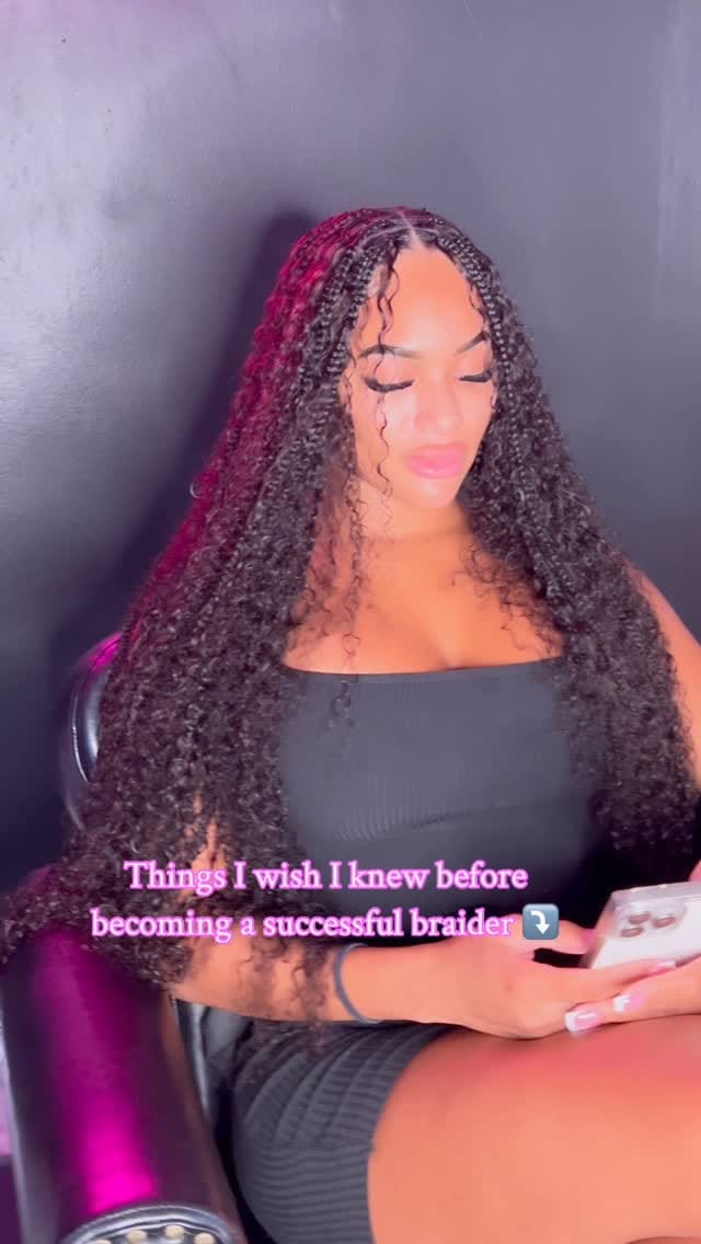 Post 8 by LUXURY BRAIDS TORONTO on Instagram (video)