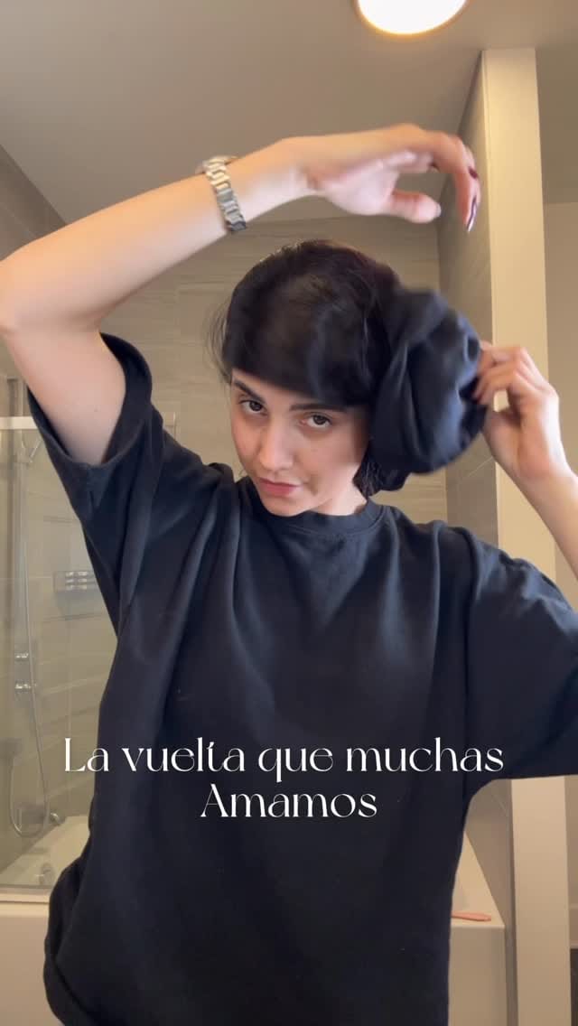 Post 4 by Paola López on Instagram (video)