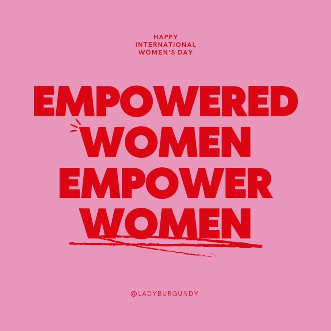 Post 8 by Ｌａｄｙ   Ｂｕｒｇｕｎｄｙ on Instagram (image)