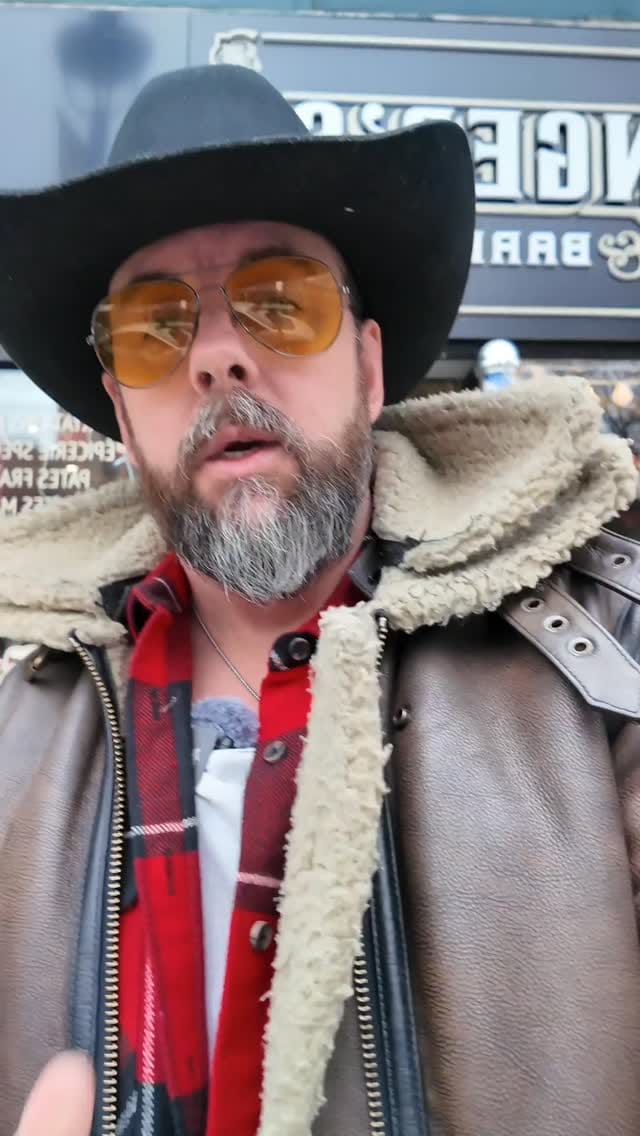 Post 6 by Jay-B Riel on Instagram (video)