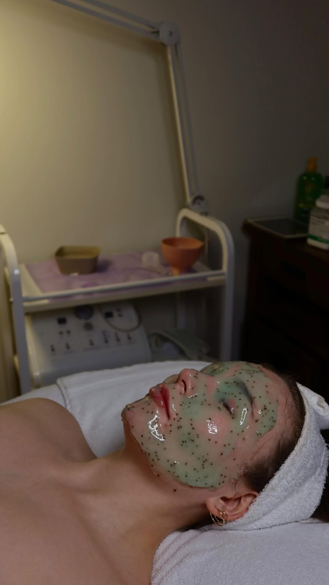 Post 4 by EA Med Spa | 30+ Years of Injection + Skin Expertise on Instagram (video)