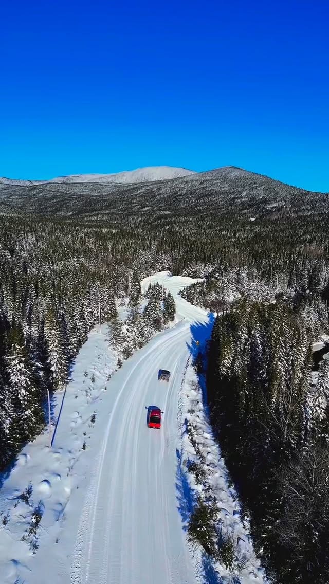 Post 2 by Lisa Côté || Créatrice de contenu on Instagram (video)