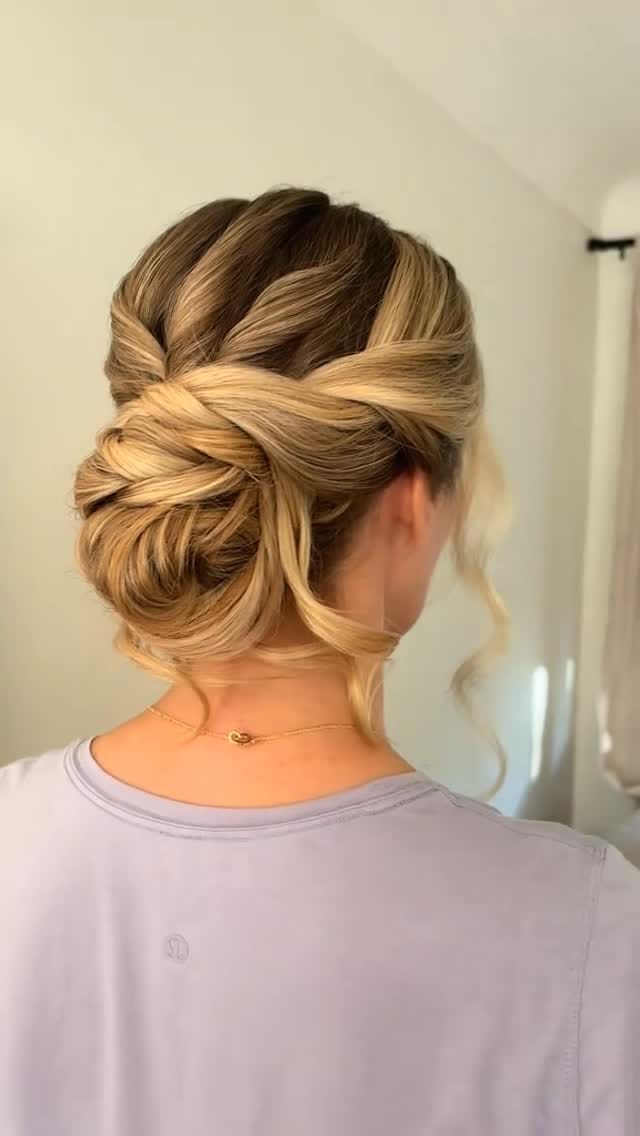 Post 4 by Dawna Boot Beauty on Instagram (video)