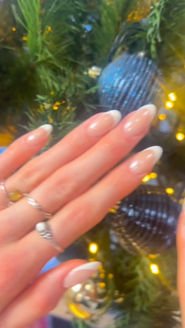 Post 2 by ✨Glamstar Beauty and Nails 💅✨ on Instagram (video)