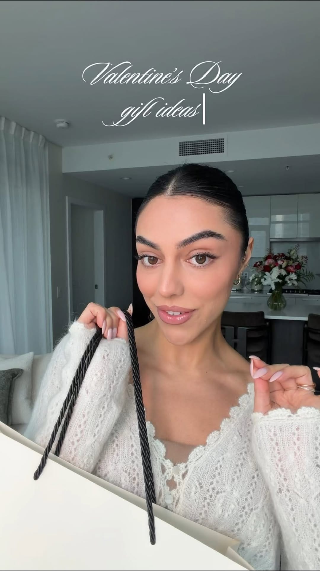 Post 8 by Mobina Peiman on Instagram (video)