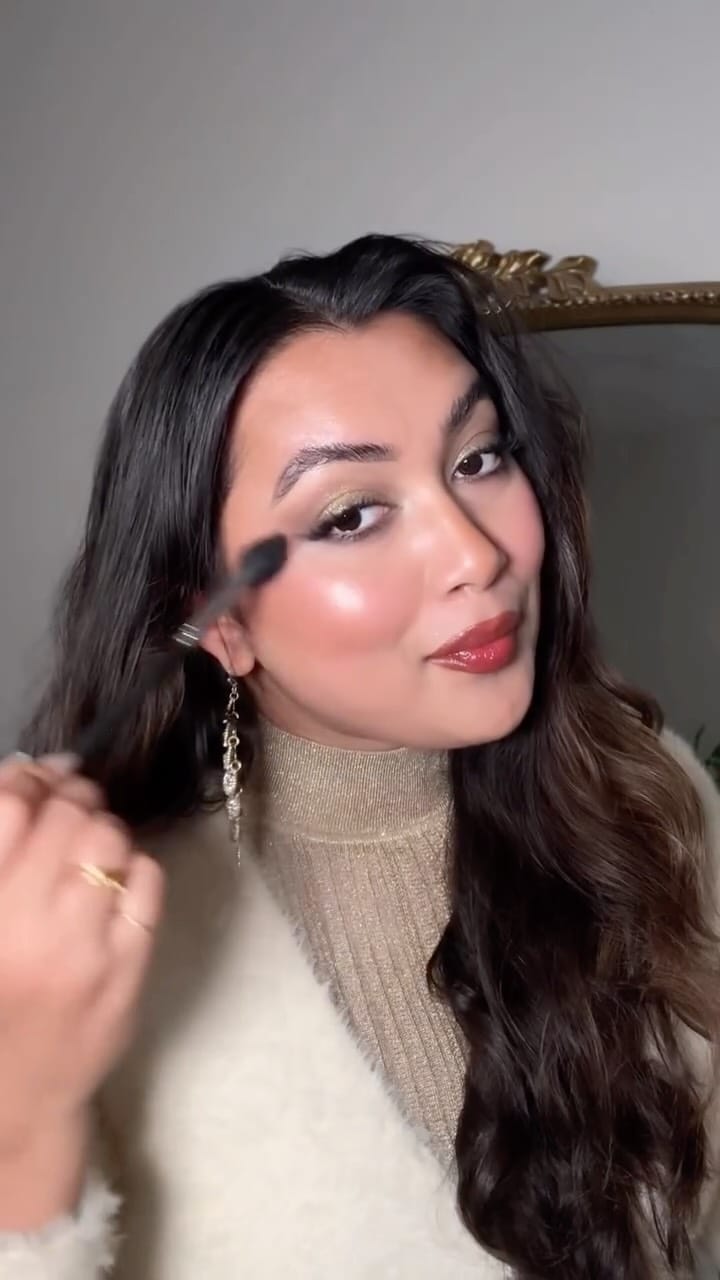 Post 6 by Naz Rahman on Instagram (video)