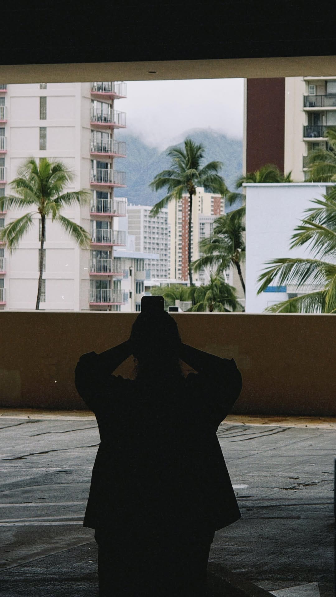 Post 8 by Naz Rahman on Instagram (video)