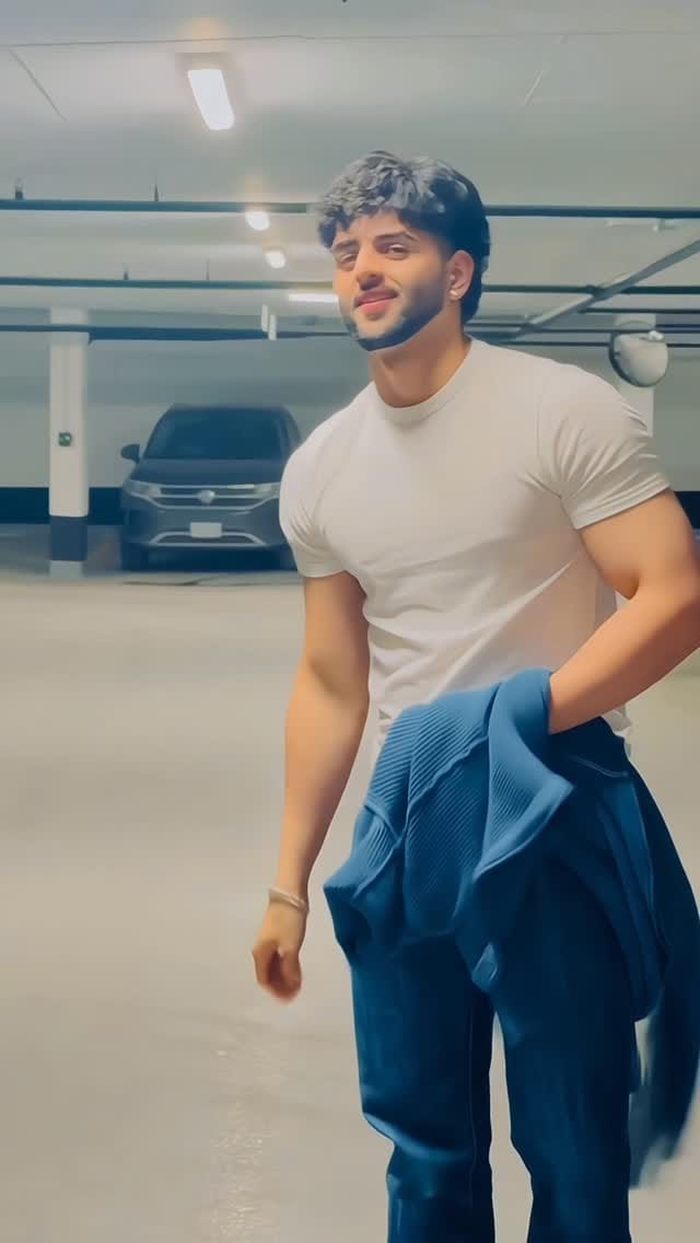 Post 4 by 𝙅𝘼𝙏𝙄𝙉 𝙎𝙃𝘼𝙍𝙈𝘼 on Instagram (video)