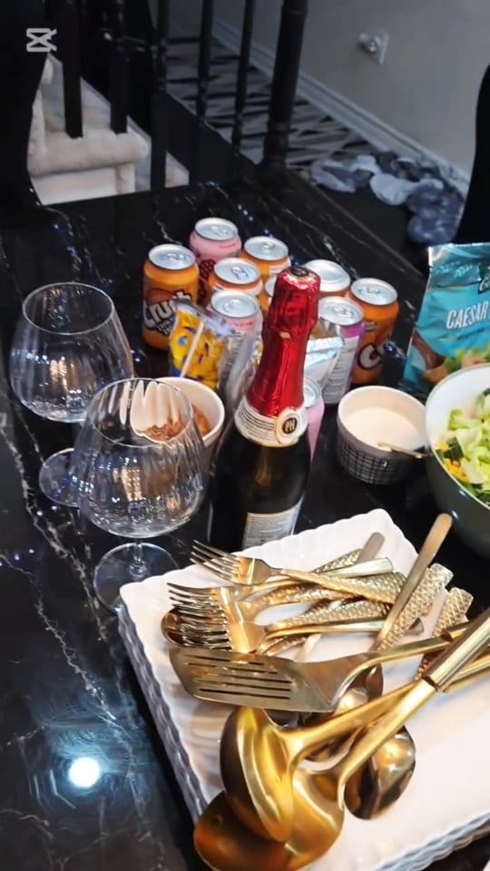Post 7 by ivie /canadian mom 🇨🇦 on Instagram (video)