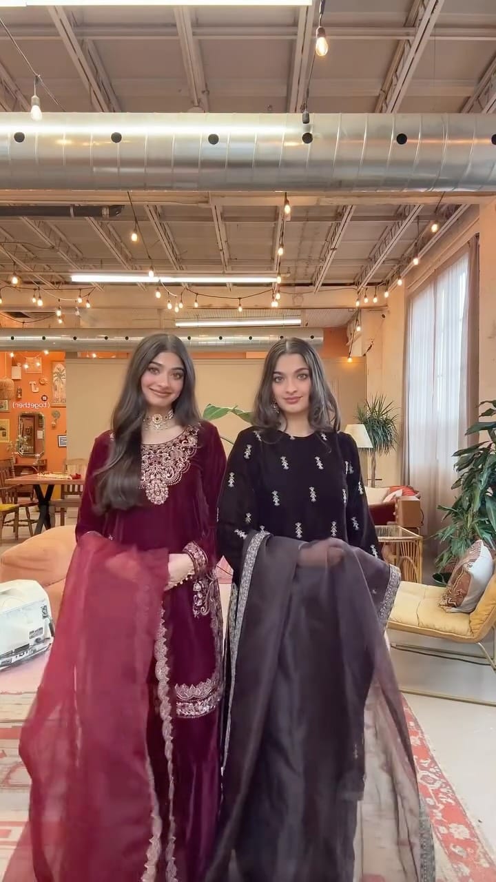 Post 7 by maham malek🌙 on Instagram (video)