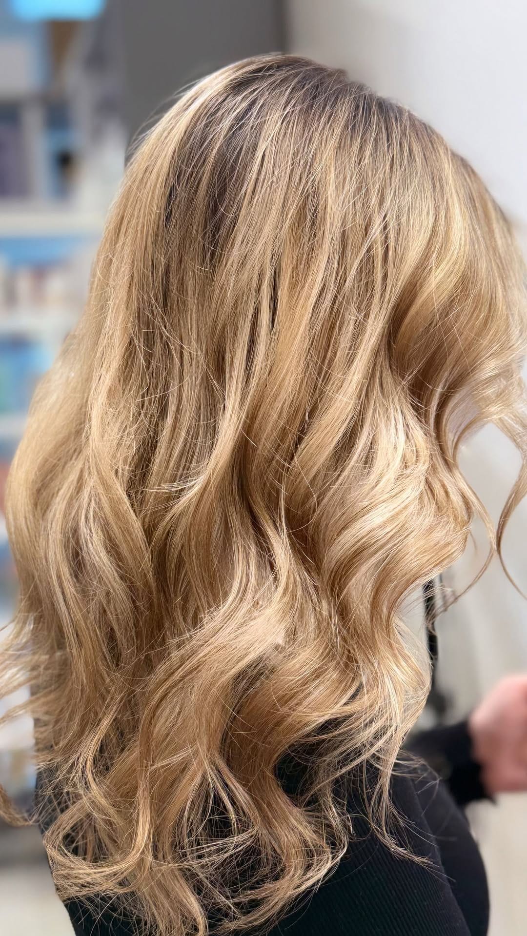 Post 9 by The lab salon & spa on Instagram (video)