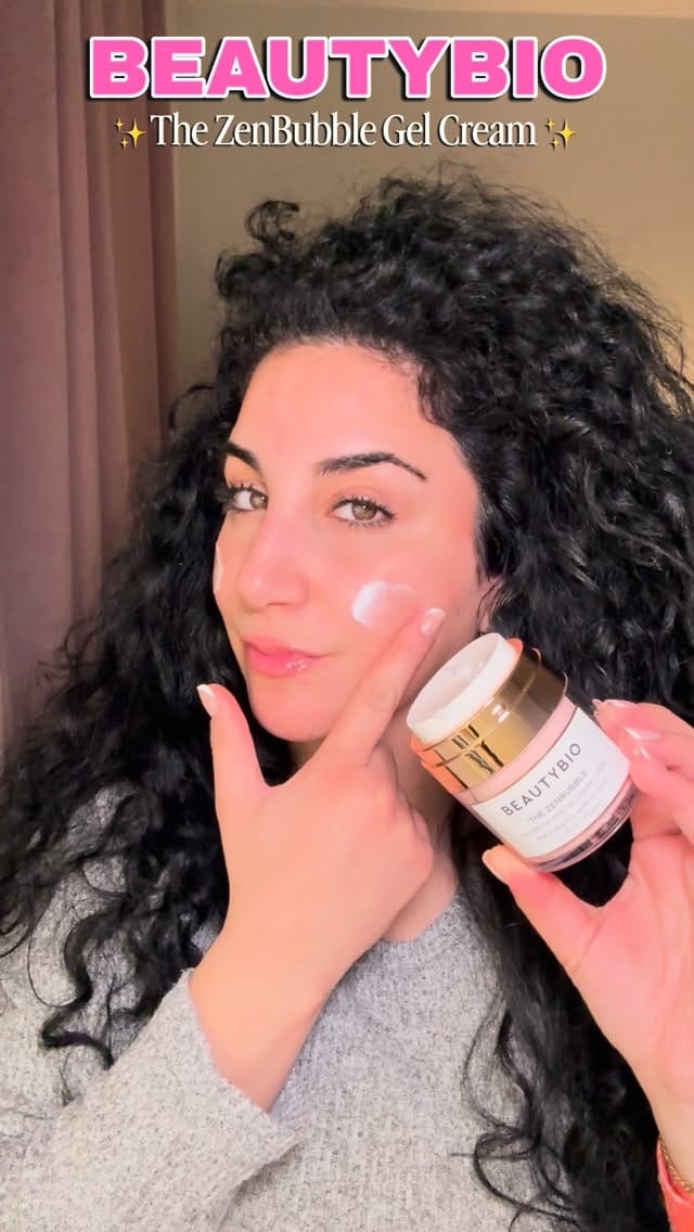 Post 9 by 𝐋𝐀𝐑𝐀 𝐍𝐀𝐙𝐈 on Instagram (video)