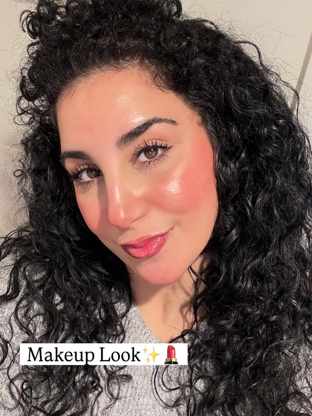 Post 6 by 𝐋𝐀𝐑𝐀 𝐍𝐀𝐙𝐈 on Instagram (carousel)