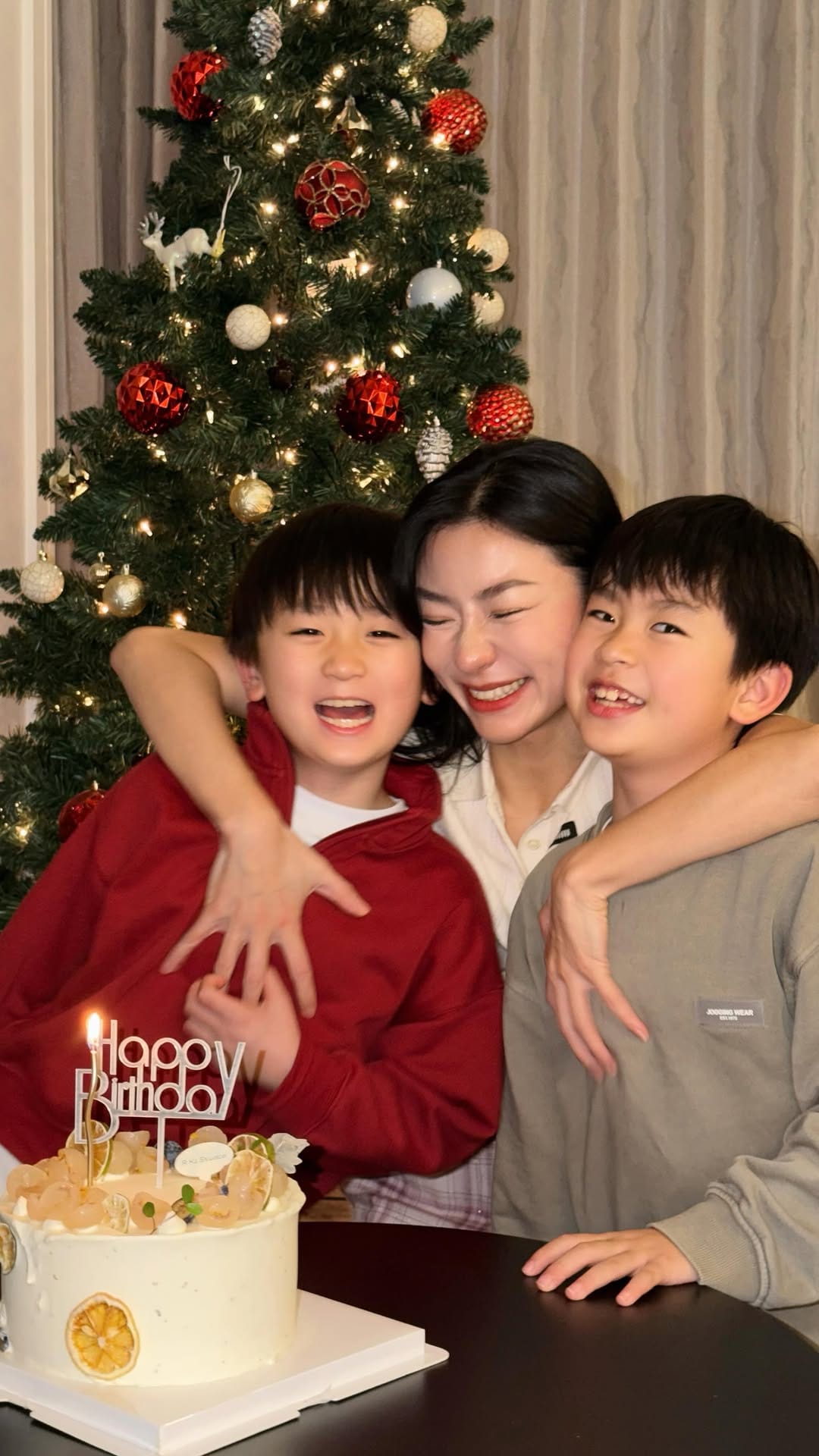 Post 7 by Serena Zheng on Instagram (video)