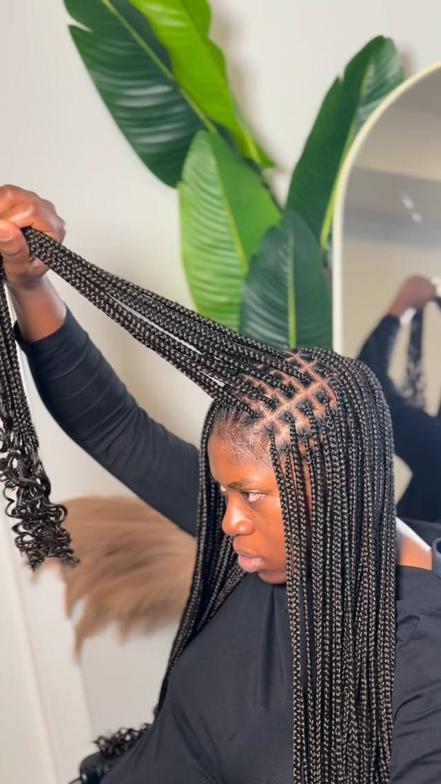 Post 5 by 𝔻ℝ𝔼𝔸𝔻𝕃𝕆ℂ𝕂𝕊 𝔾𝕌ℝ𝕌 𝕀ℕ 🇨🇦🇳🇬 on Instagram (video)