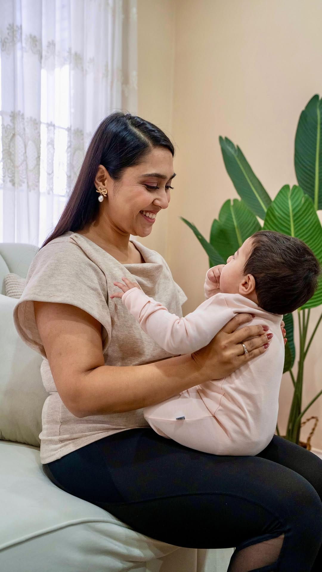 Post 7 by Tooba Shaikh   |   Canadian Content Creator on Instagram (video)