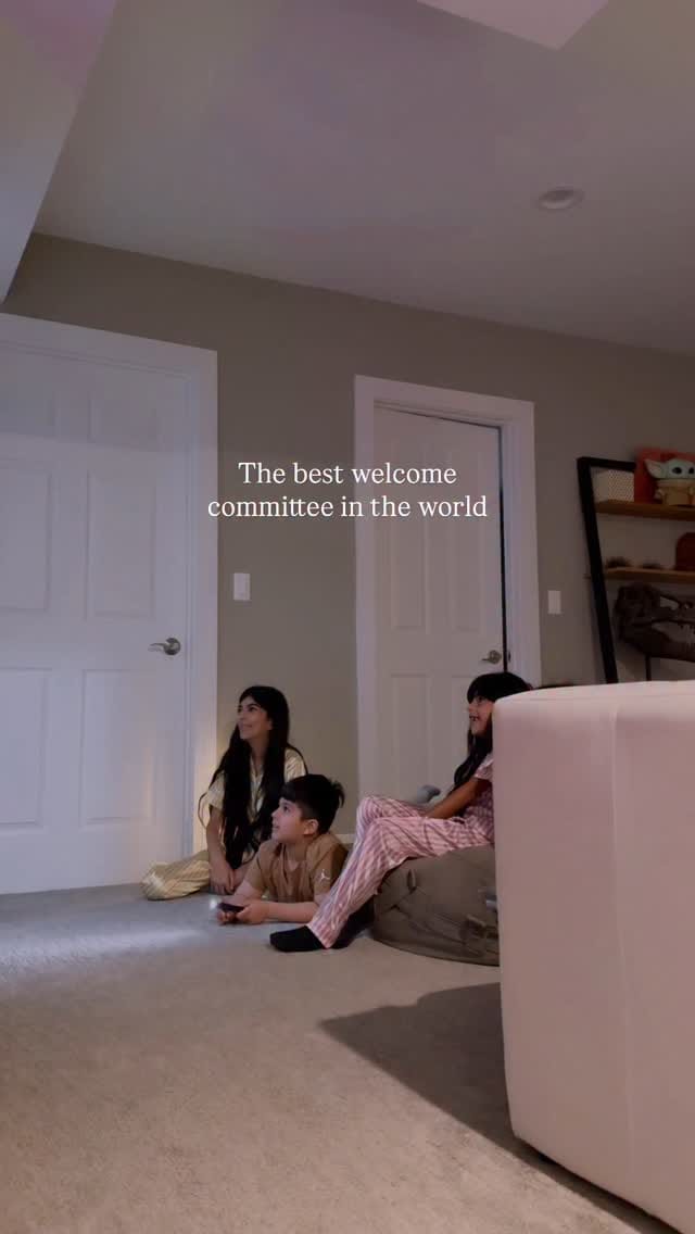 Post 6 by F A R E E S A on Instagram (video)