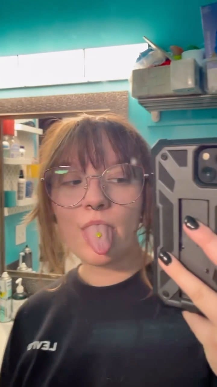 Post 6 by 𝟟𝟠𝟘𝕋𝕠𝕠𝕥𝕙𝔽𝕒𝕚𝕣𝕪™️ 🇯🇲🇨🇦 on Instagram (video)