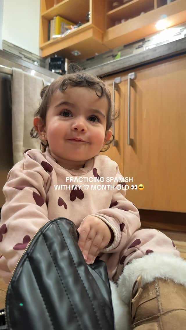Post 5 by Ana Cruz on Instagram (video)