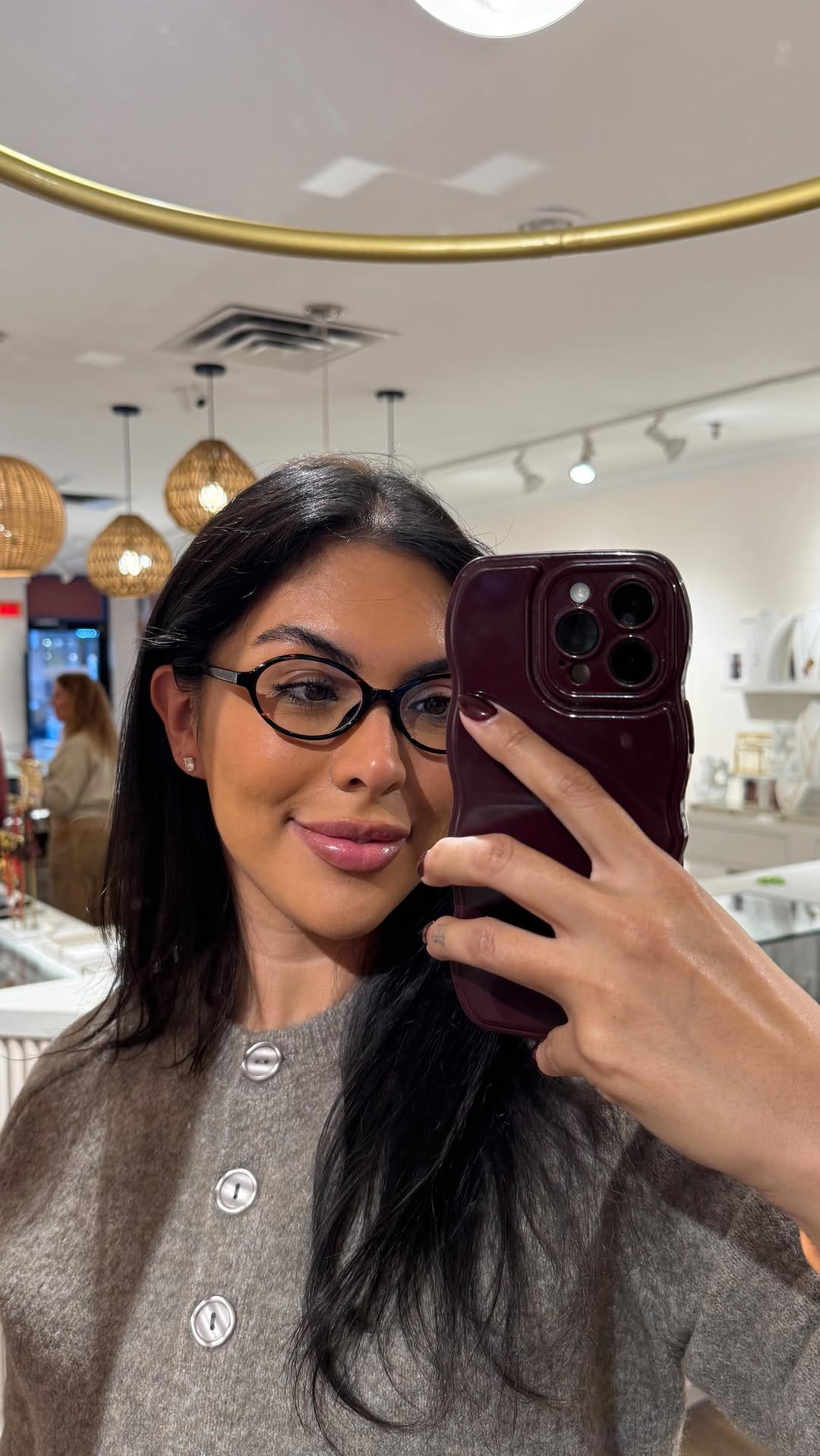 Post 6 by Ana Cruz on Instagram (video)