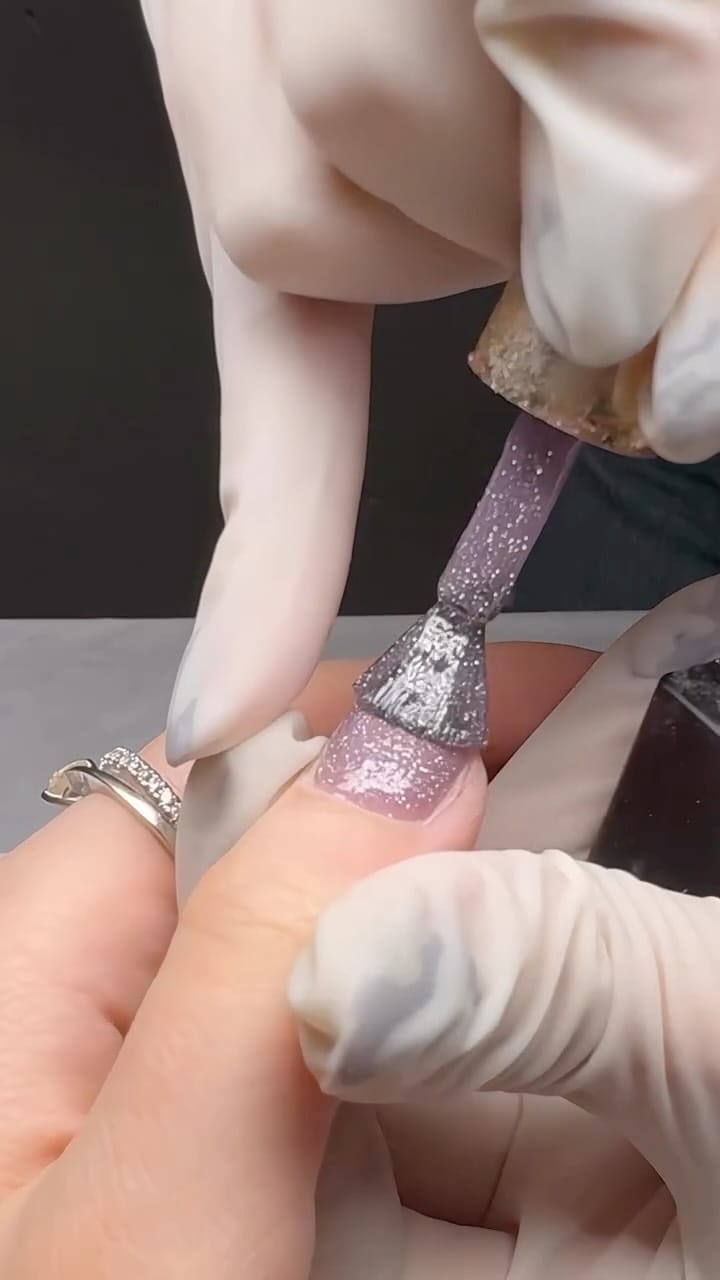 Post 7 by Parisa Izadi on Instagram (video)