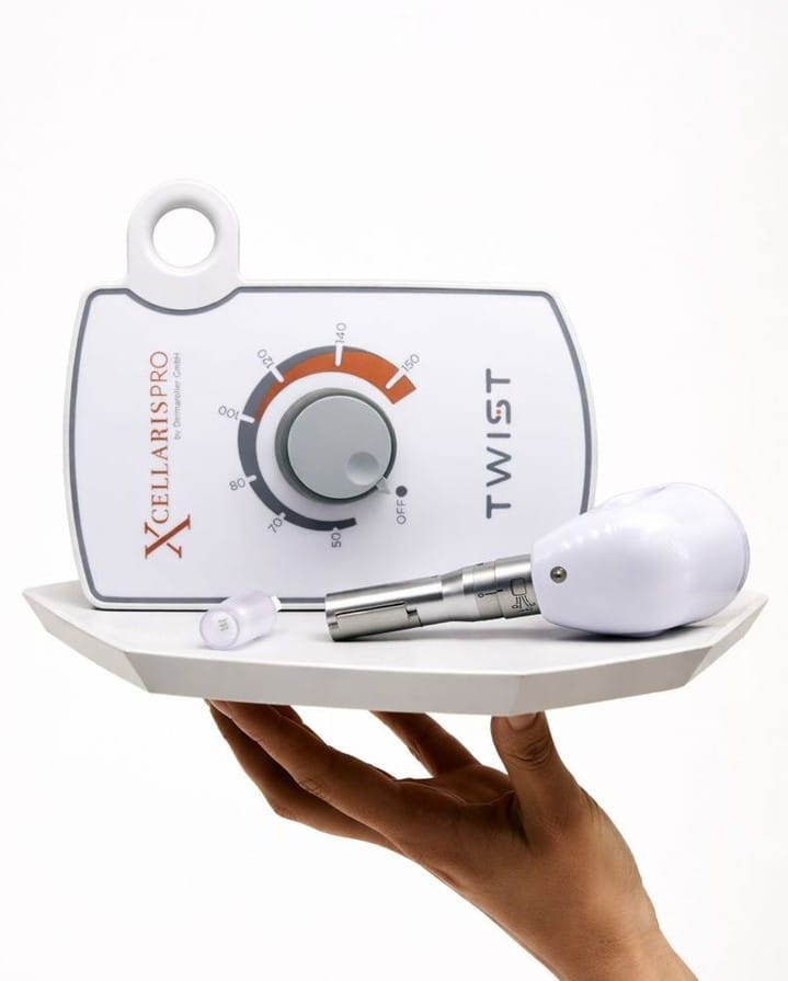 Post 2 by Dermaroller® | Canada's Ultimate Microneedling Device on Instagram (image)