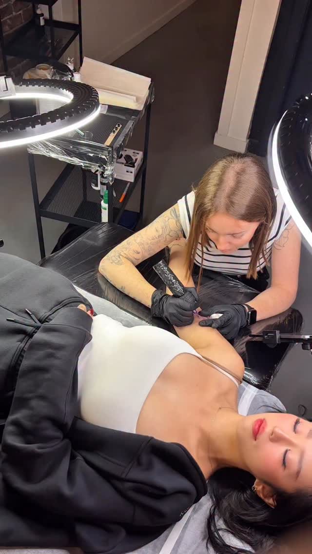 Post 6 by Shenna on Instagram (video)