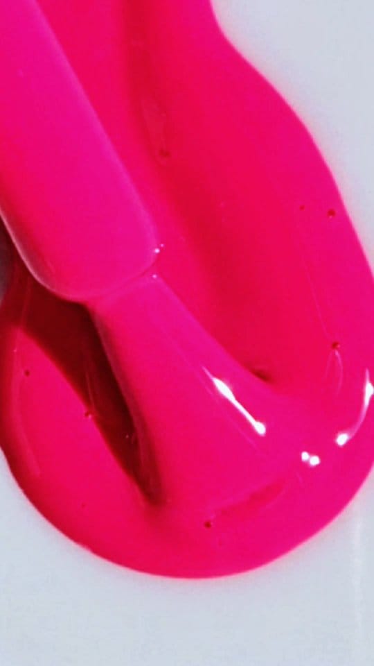Post 10 by White Diamond Nails | Luxe Scented & Pro Gels on Instagram (video)