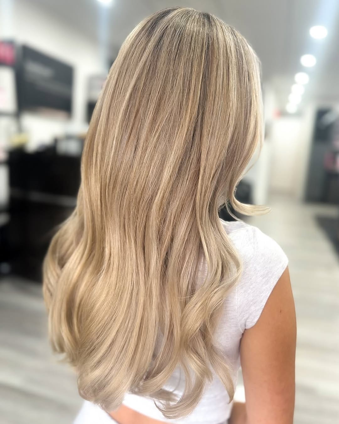 Post 1 by DANIELA’S SALON on Instagram (image)