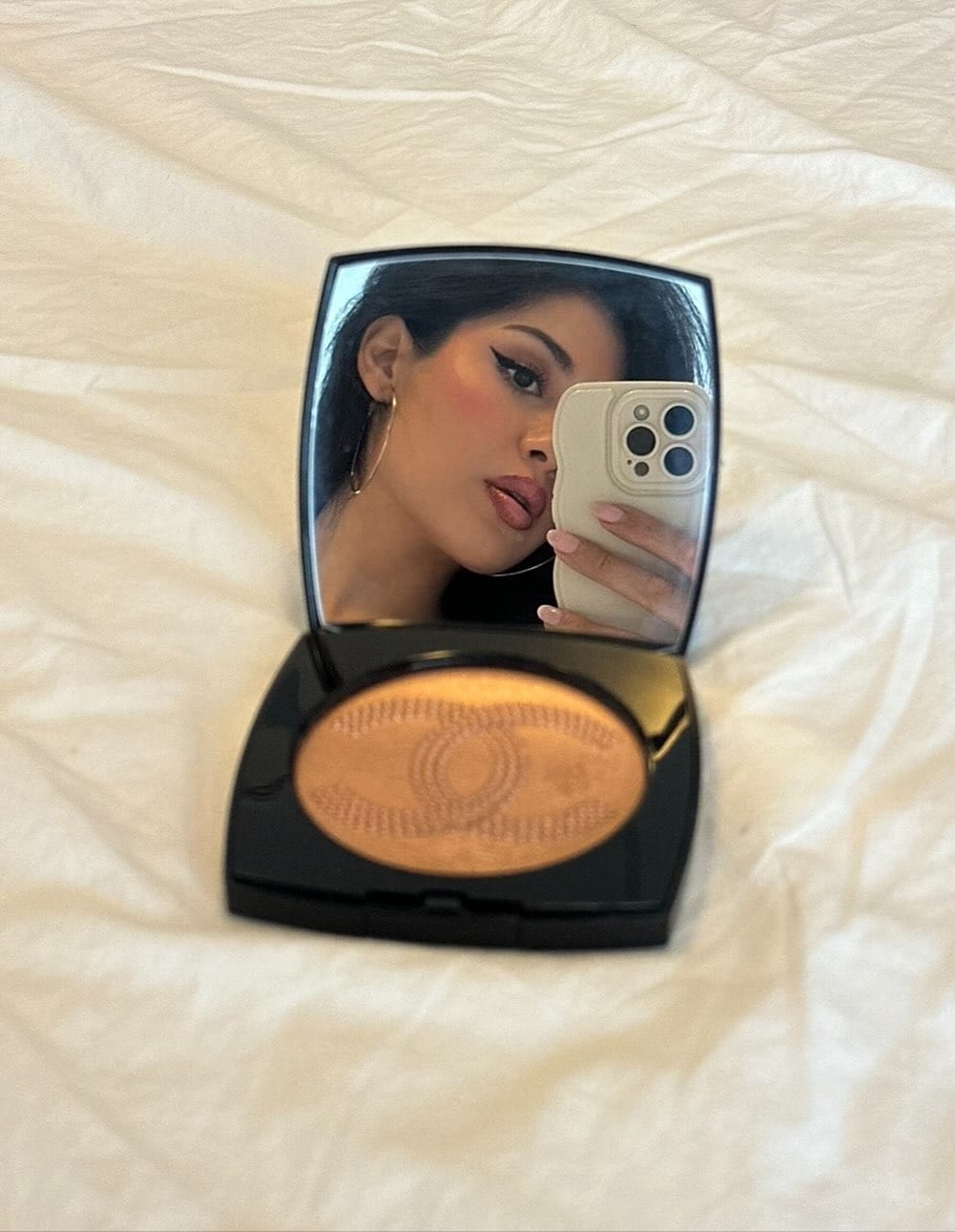 Post 6 by Savannah Jade on Instagram (carousel)