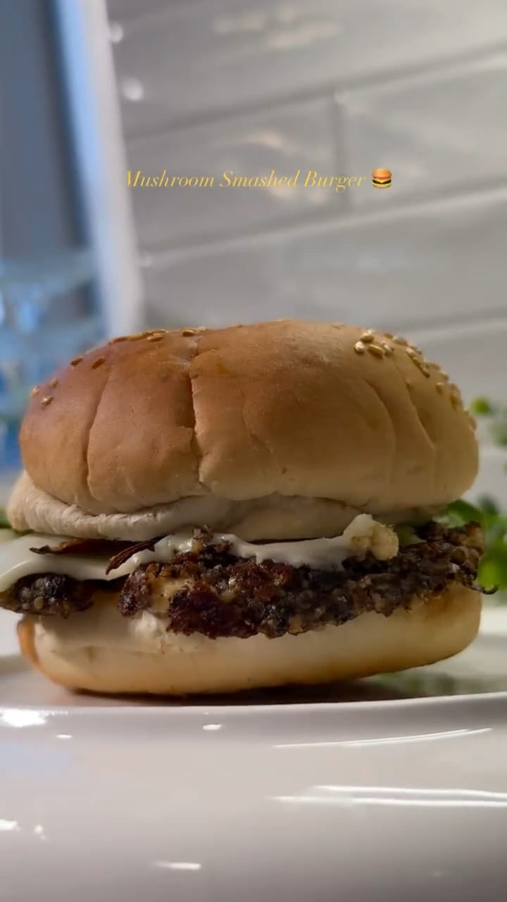 Post 5 by R R | Food & Lifestyle | Edmonton, AB on Instagram (video)