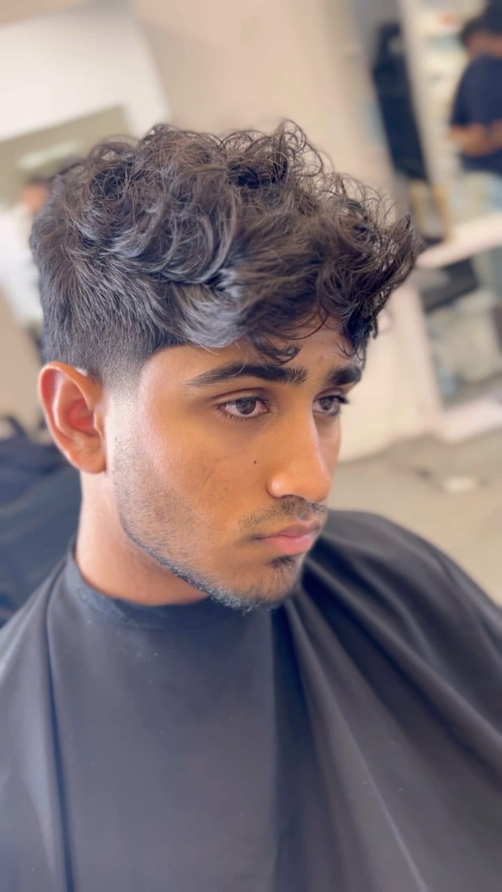 Post 10 by SALON IN THE CUT on Instagram (video)