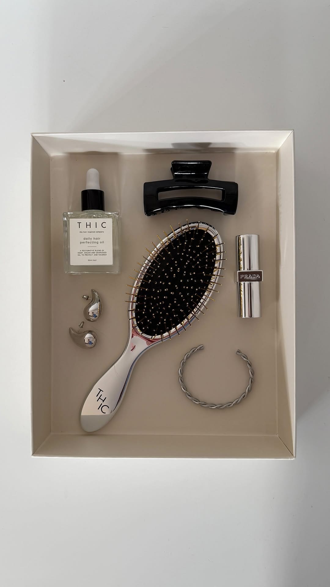 Post 5 by THIC PRODUCTS & STUDIO on Instagram (video)