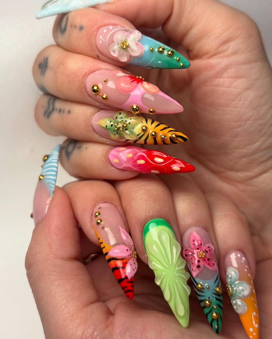 Post 1 by 𝔹𝔼𝔸𝕌𝕋𝕐 𝔹𝕐 𝔸𝕄𝔼𝕃𝕀𝔼 🎨❤️‍🔥 on Instagram (image)