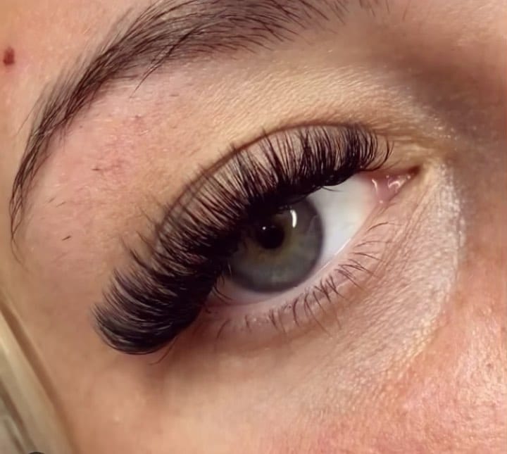 Post 9 by Raspina Beauty Academy on Instagram (video)