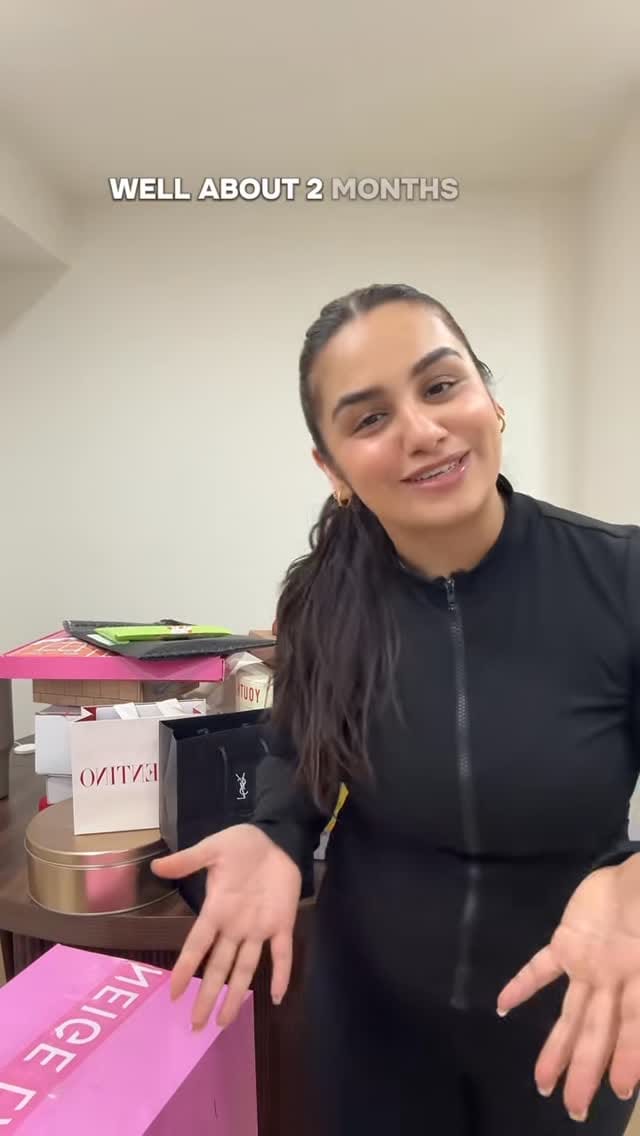 Post 4 by Nav🧡 MUAH & Henna Artist on Instagram (video)