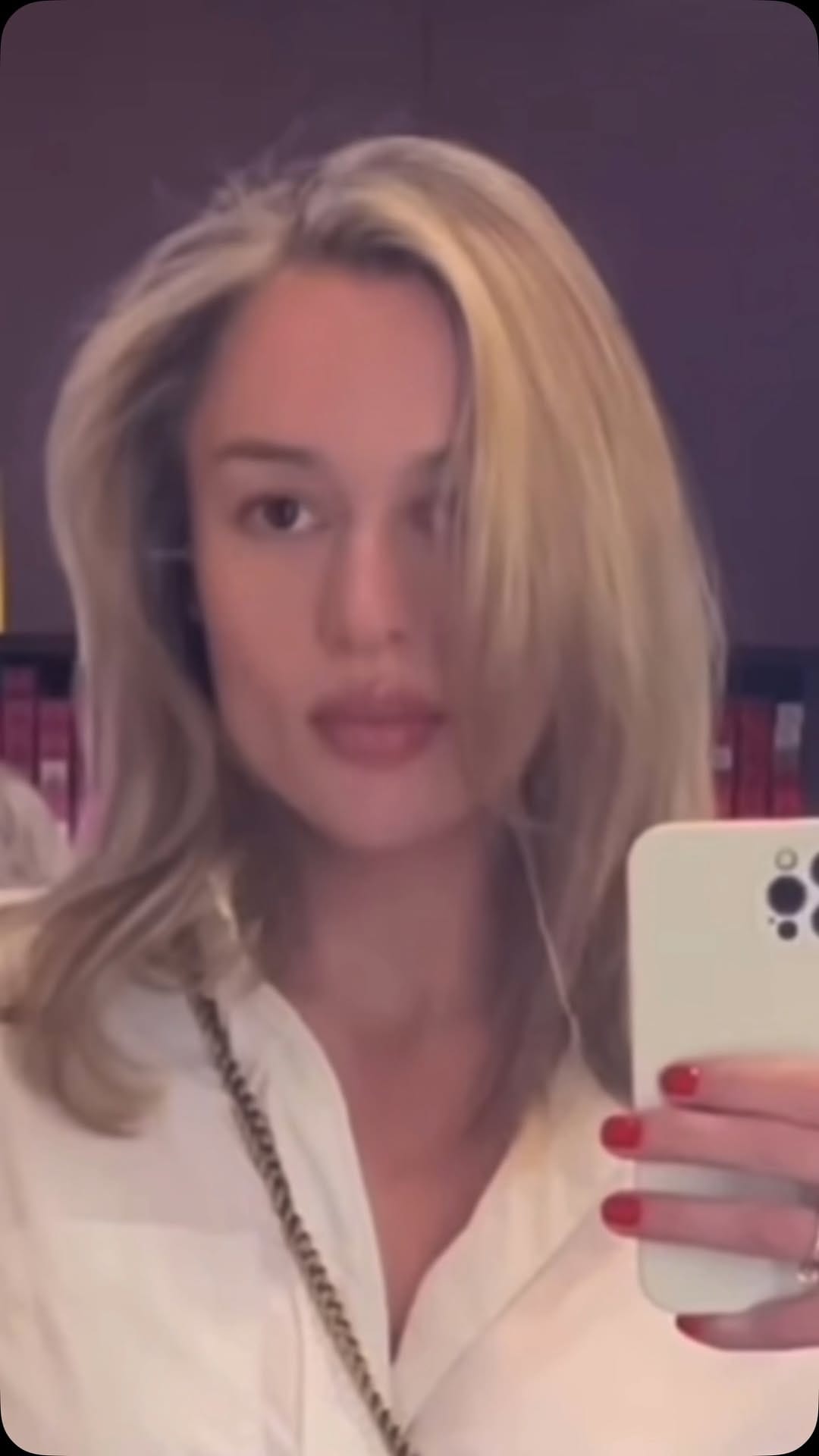 Post 8 by HOLDENGRACE on Instagram (video)