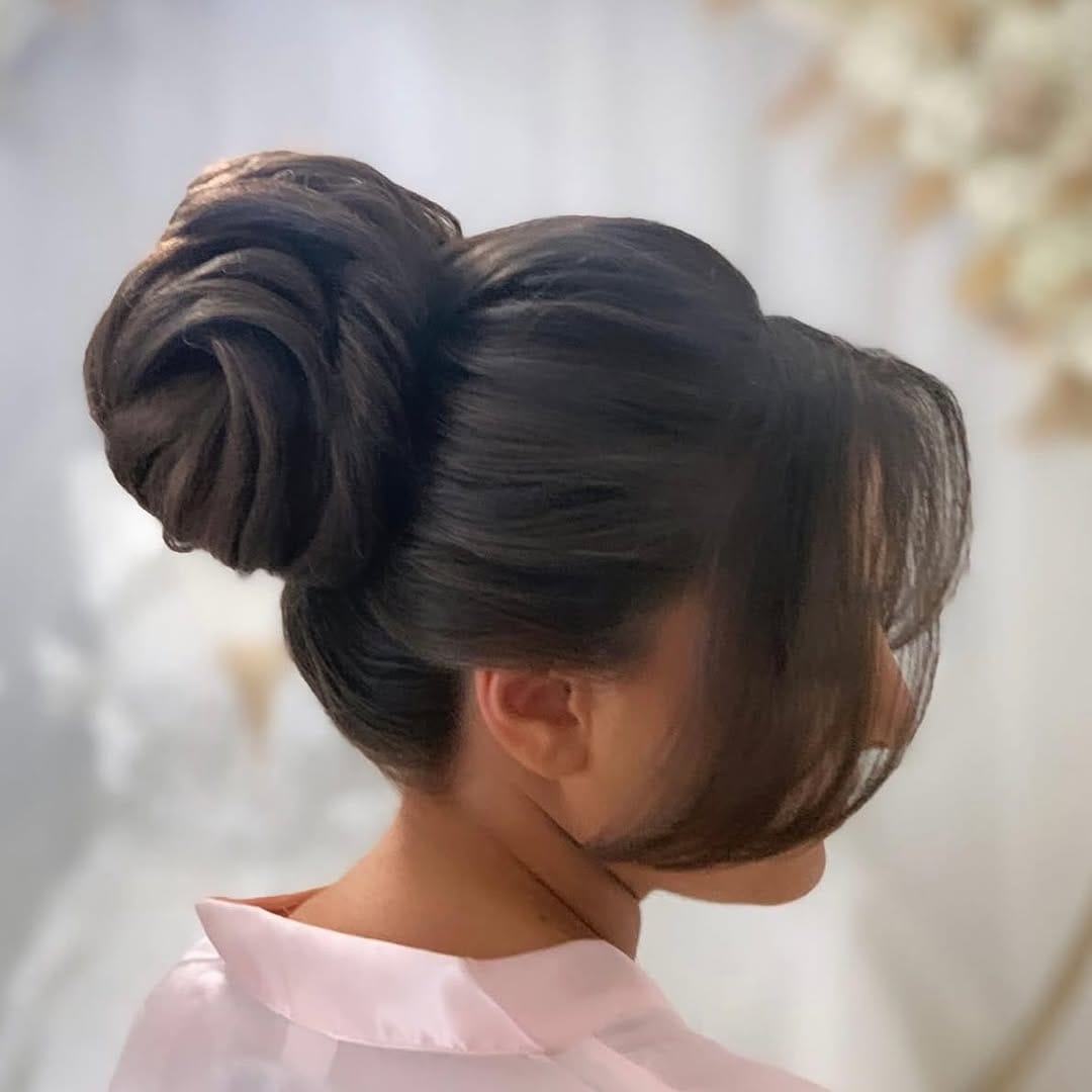 Post 1 by BRIDAL/PARTY MAKEUP, HAIR, LASH EXTENSIONS, FACIALS on Instagram (image)